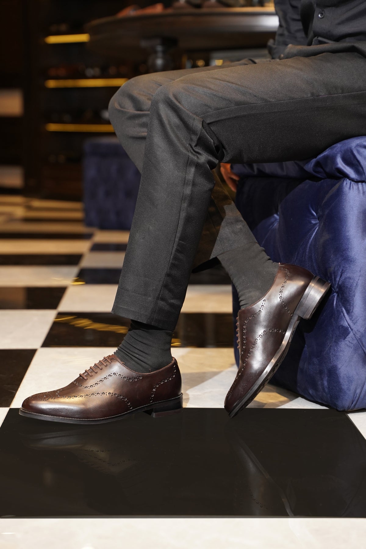 Fernando - Men's Dark Brown Calf Leather Wholecut Shoe