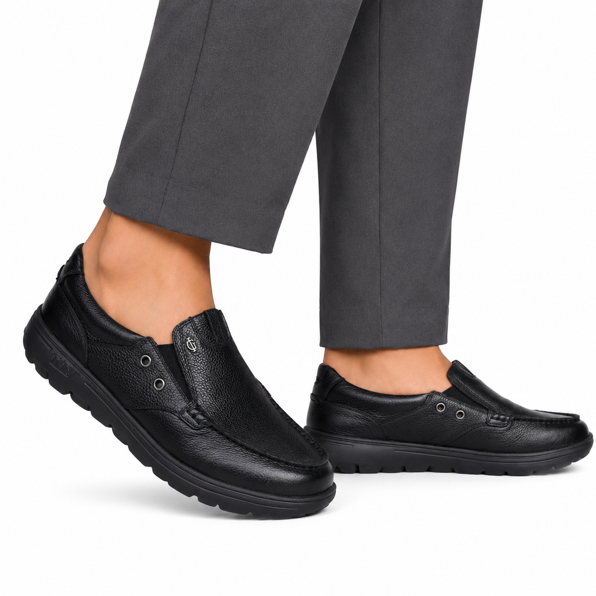 Jude - Men's Black Pebble Leather Sneaker