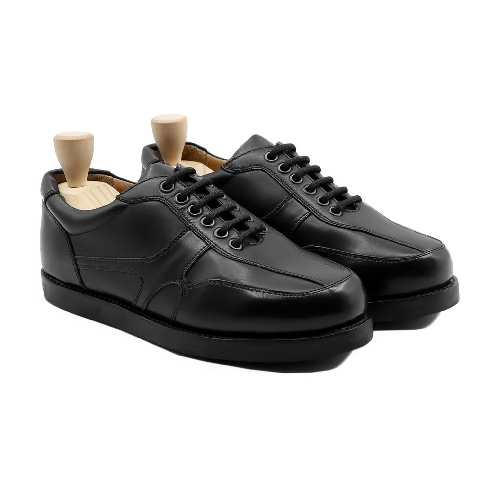 Seatle - Men's Black Calf Leather Jogger - Goodyear Welted