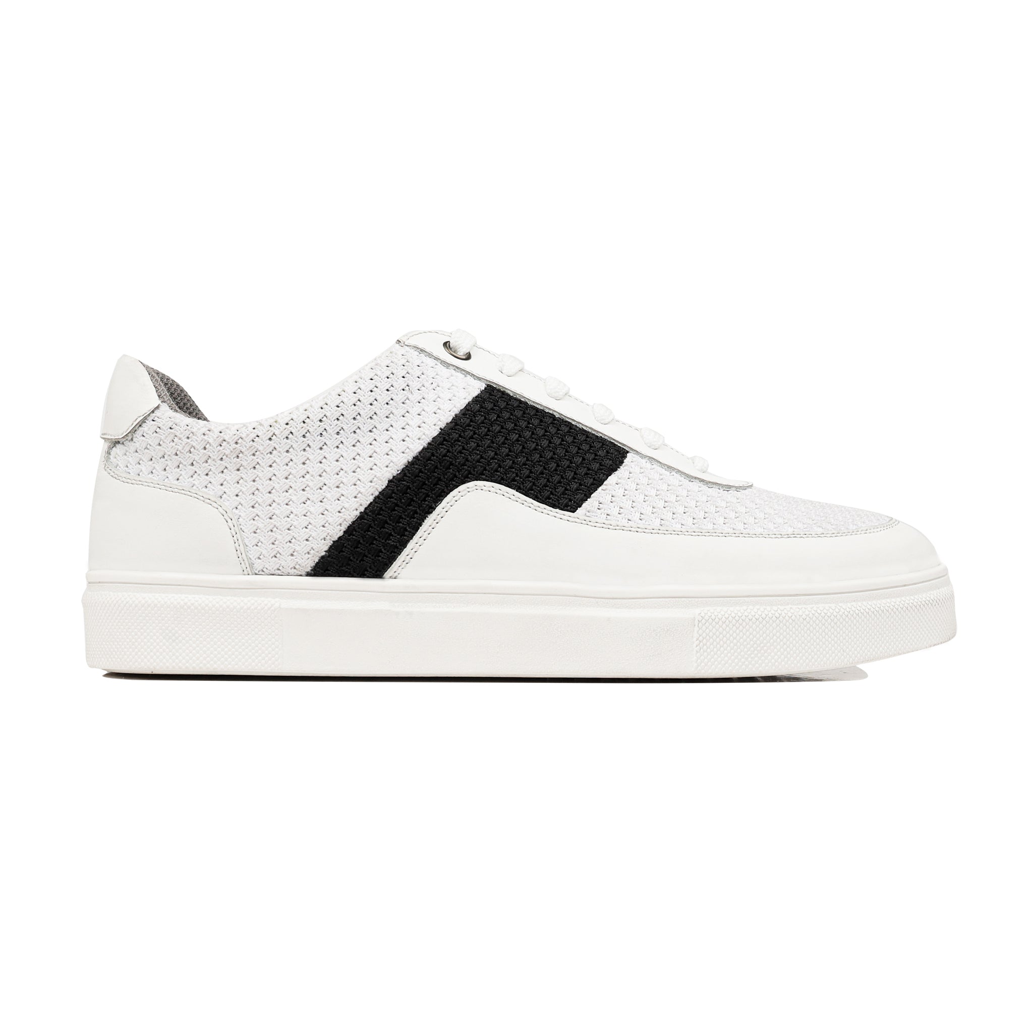 Kinetix - Men's White and Black Sneaker